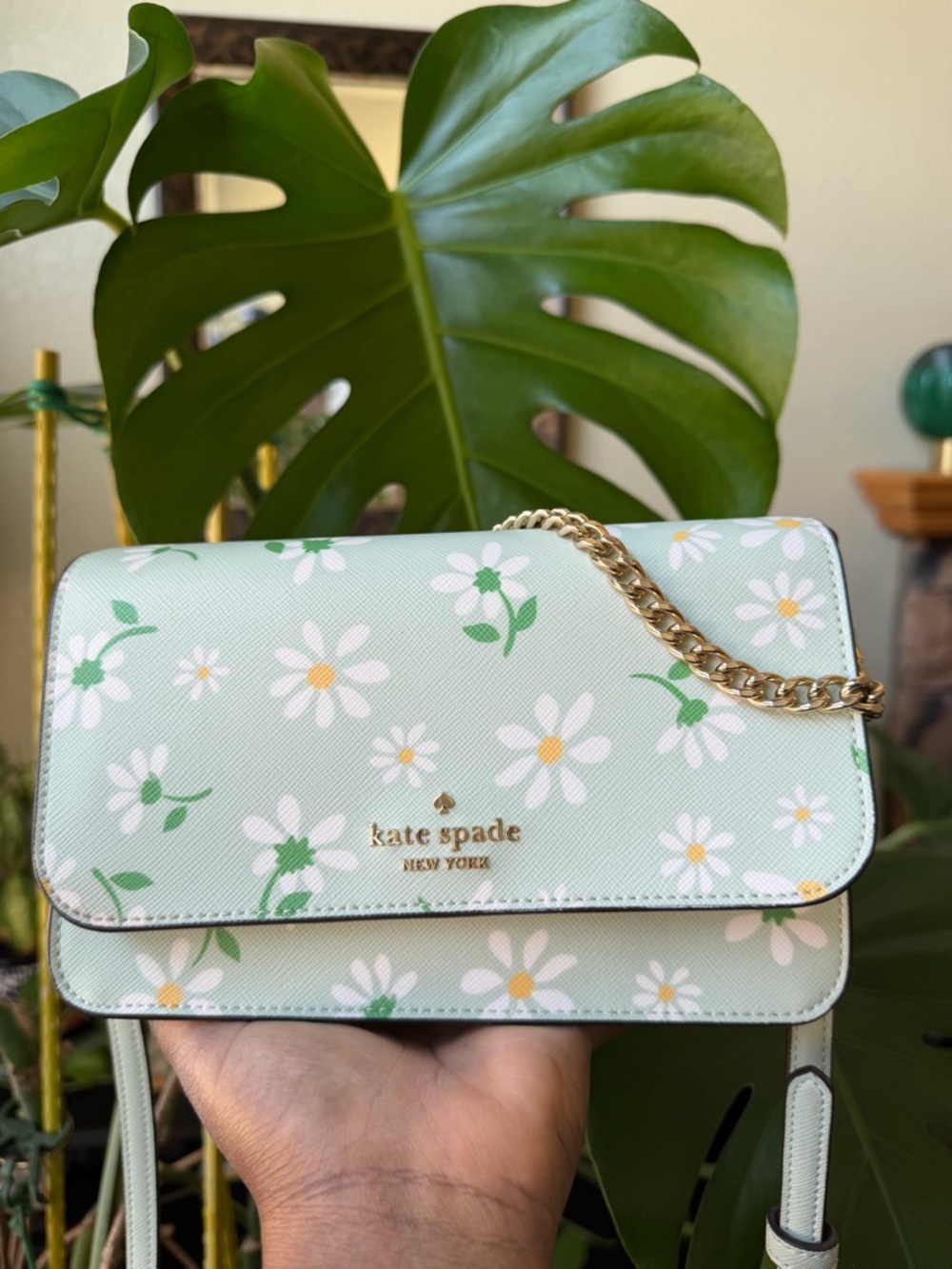Kate Spade Madison Day Tripper Daisy Crossbody Purse